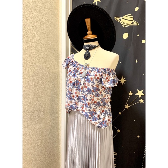 π Stylish summer top - Picture 8 of 8